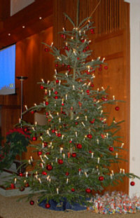 Die Weihnachtsfeier der Neuapostolischen Kirchengemeinde zu Berlin-Schöneberg am 10. Dezember im Jahre des Herren 2006